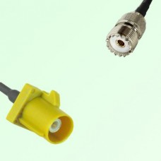 FAKRA SMB K 1027 curry Male Plug to UHF Female Jack Cable
