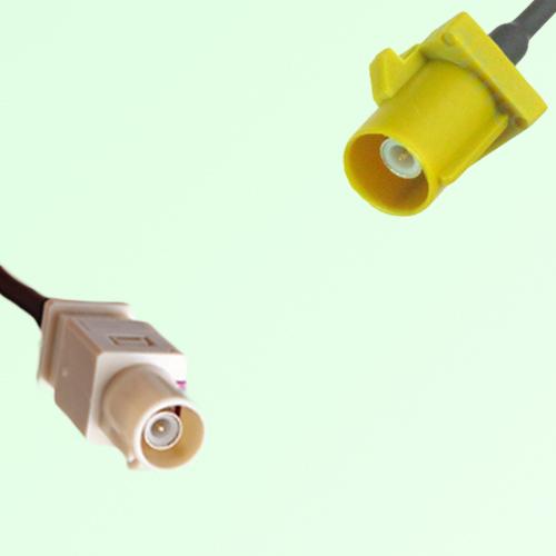 FAKRA SMB I 1001 beige Male Plug to K 1027 Curry Male Plug Cable